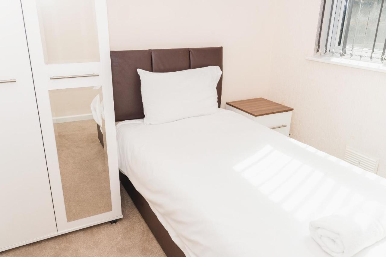 City Rooms In Stoke City Exterior foto